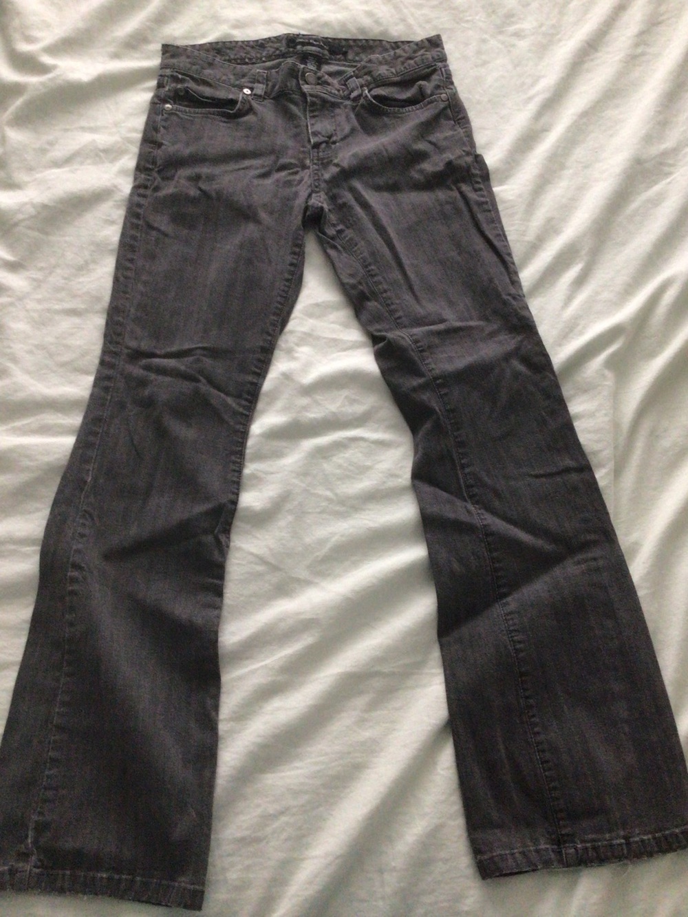 Calvin Klein Jeans Women’s Size 2 Gray Bootcut Denim – Low Rise Stretch